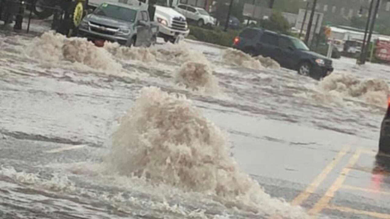 Massive Flooding Closes NJ 21 in Newark