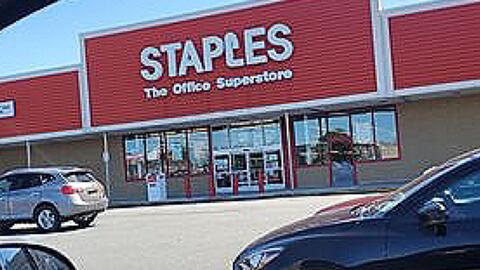 Suspects Sought for Theft at Staples in Bloomfield