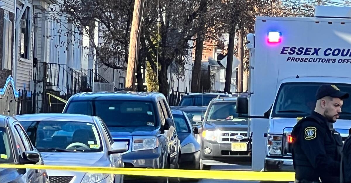 BREAKING: Man Shot Dead Inside House In Newark’s Central Ward