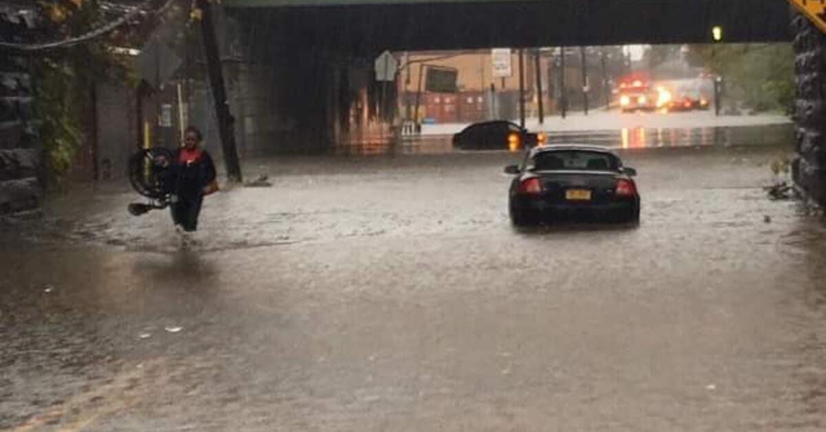 Several Streets Flooded In Newark | Rlsmedia.com