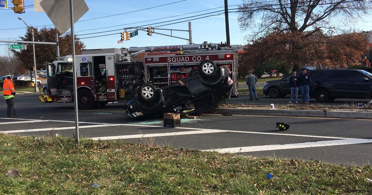 DEVELOPING UNION NJ: Serious Injuries Reported In Union Car Crash